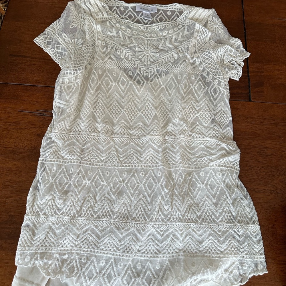 Set of two embroidered maternity tops size small